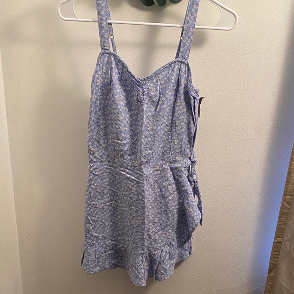 Hollister Pants - Hollister Light Blue Floral Dress